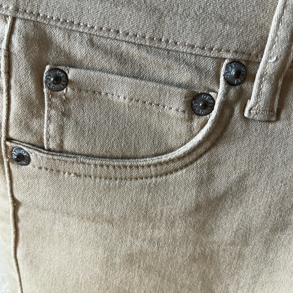 Aeropostale Stretchy High-Rise Legging Jeans | Size 0 | Beige - Picture 5 of 7